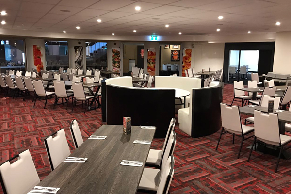 FUNCTION ROOM - UP TO 140 SEATINGS